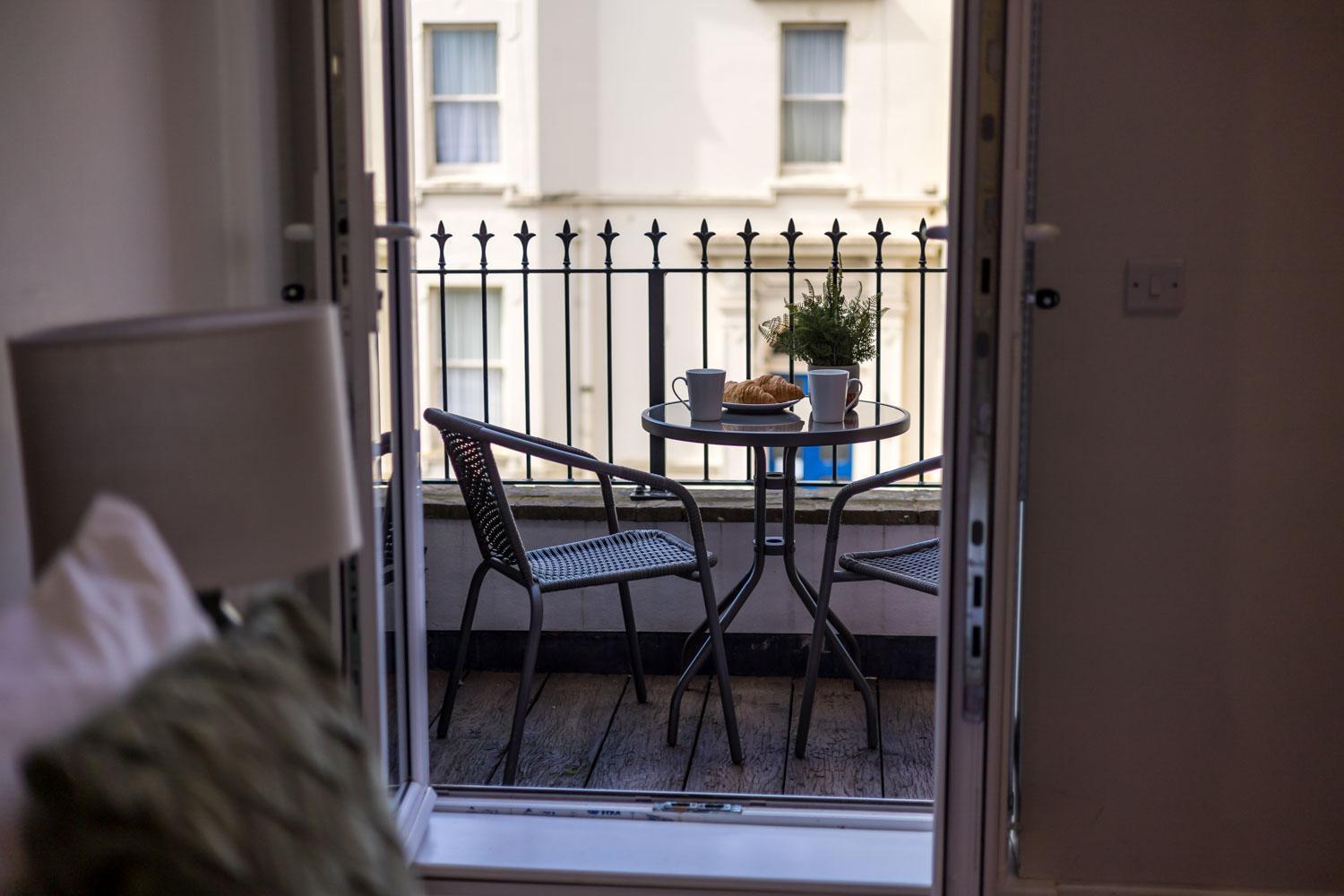 Sea Breeze - Pebbles Apartment บอร์นมัธ ภายนอก รูปภาพ
